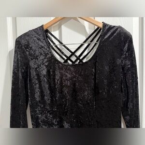 Elegant Black Velvet Dress Goth Witch Practical Magic Halloween CrissCross Back
